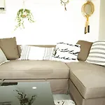 Superb Apartment 350M From Buttes Chaumont